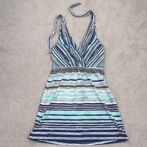 beautiful athleta halter dress!